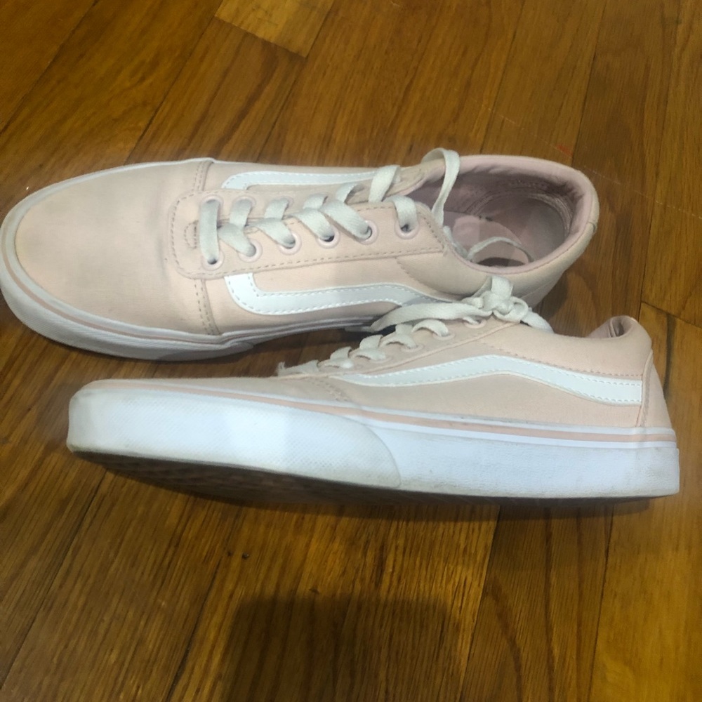 Vans - Picture 4 of 5